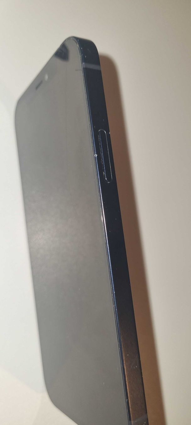 Telefoni: iPhone 12 64GB – Usato da Luzern venduto da sto_5kn2 3