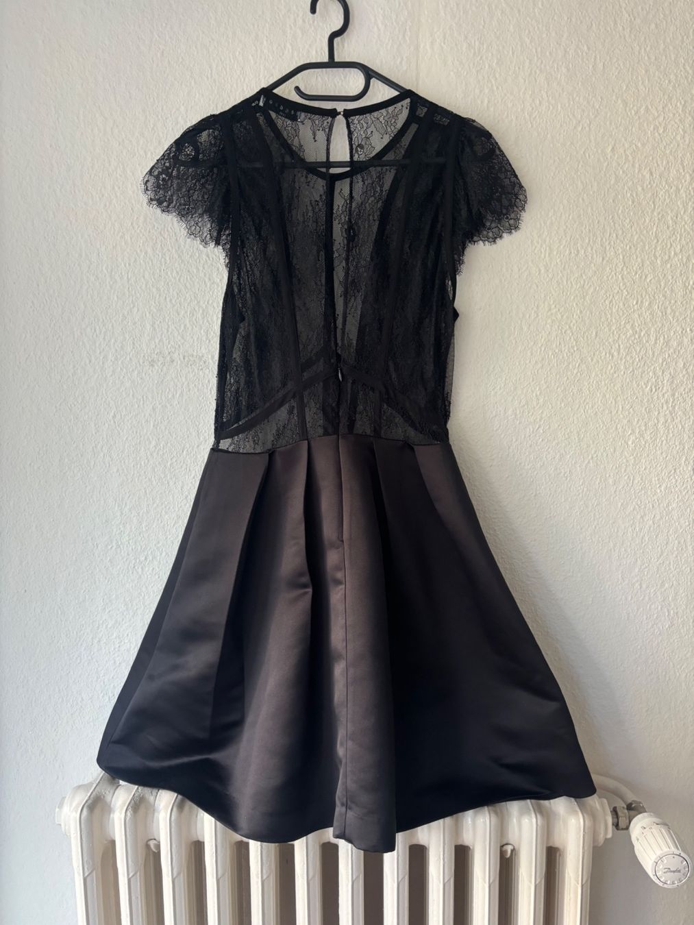 Sandro Kleider: Beautiful Sandro lace dress size 2 – Neu und originalverpackt aus Genève von Bella_909 5
