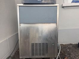 Gastro Eiswürfelmaschine über 100kg in Tag