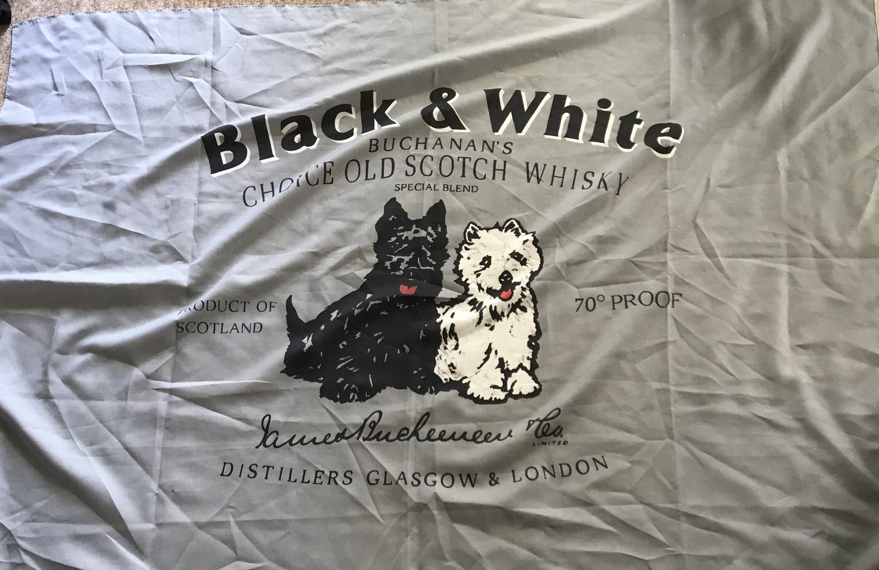 Bevande alcoliche: BLACK & WHITE FAHNE – Usato da Ostermundigen venduto da Heavenmaus75