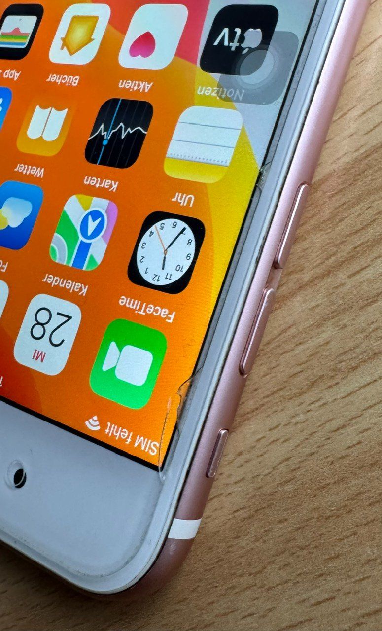 Apple Telefoni cellulari / Smartphones: iPhone 6S – Usato da Matzendorf venduto da BTCSwisswatcher 2