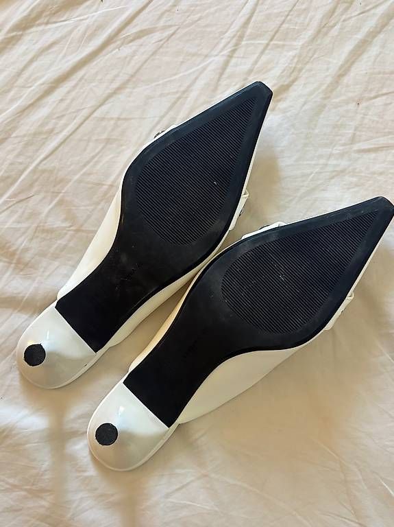 Scarpe da donna: Bershka Kitten Heels  Grösse 40 – Usato da Winterthur venduto da hndrxxoxo 1