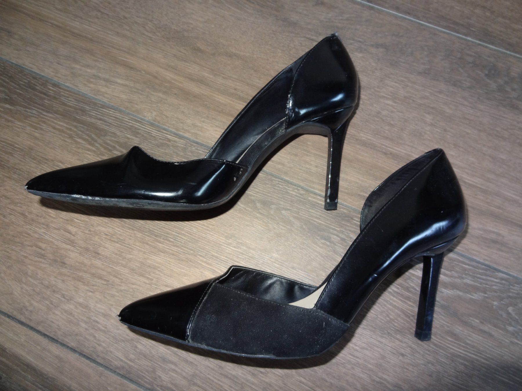 Scarpe da donna: Escarpins noirs vernis daim pointure 39 talons 7cm – Usato da Satigny venduto da salvatore73 3