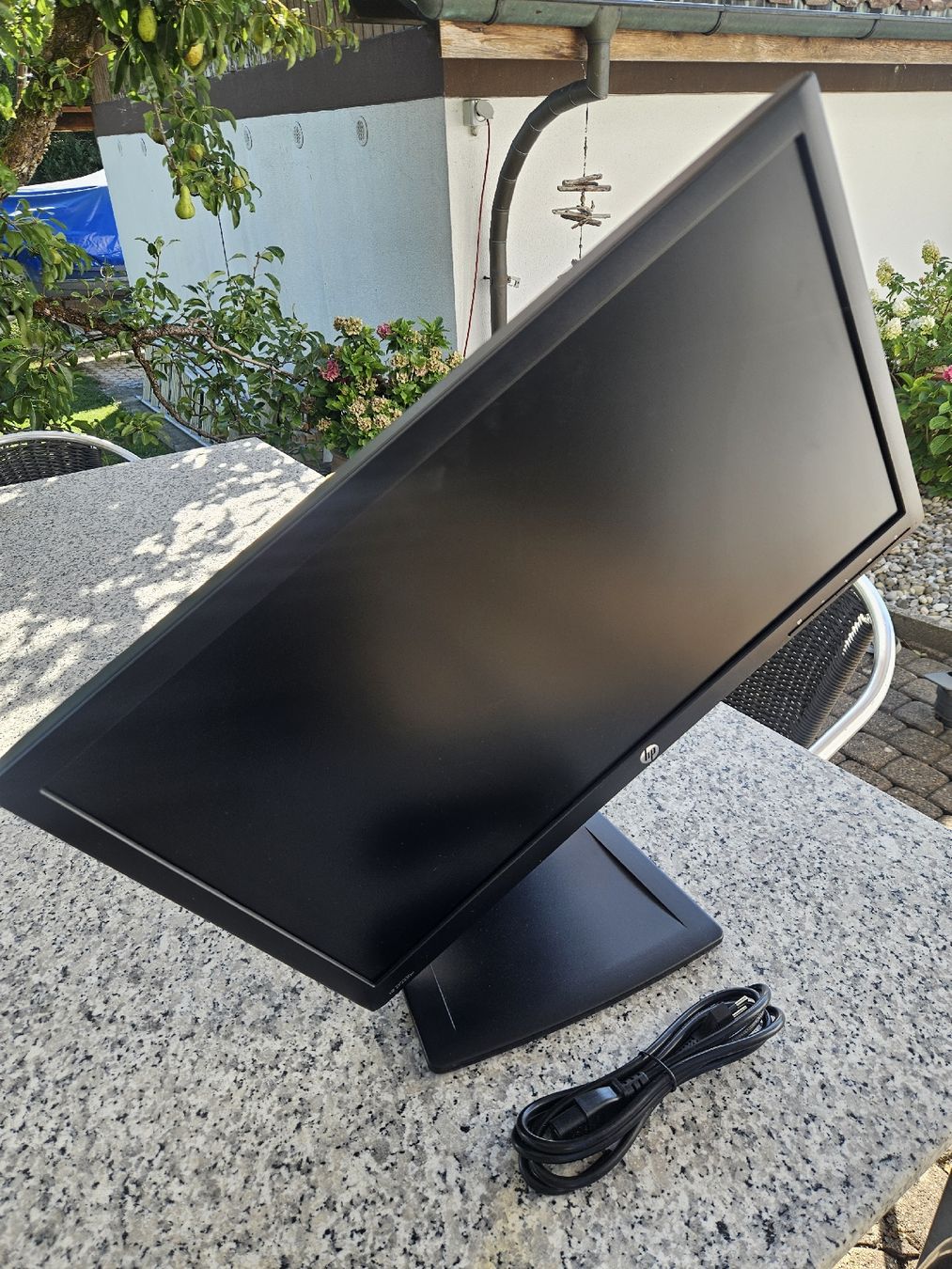 Hewlett Packard PCs: HP Bildschirm – Gebraucht aus Bellach von mas_hqw8 3