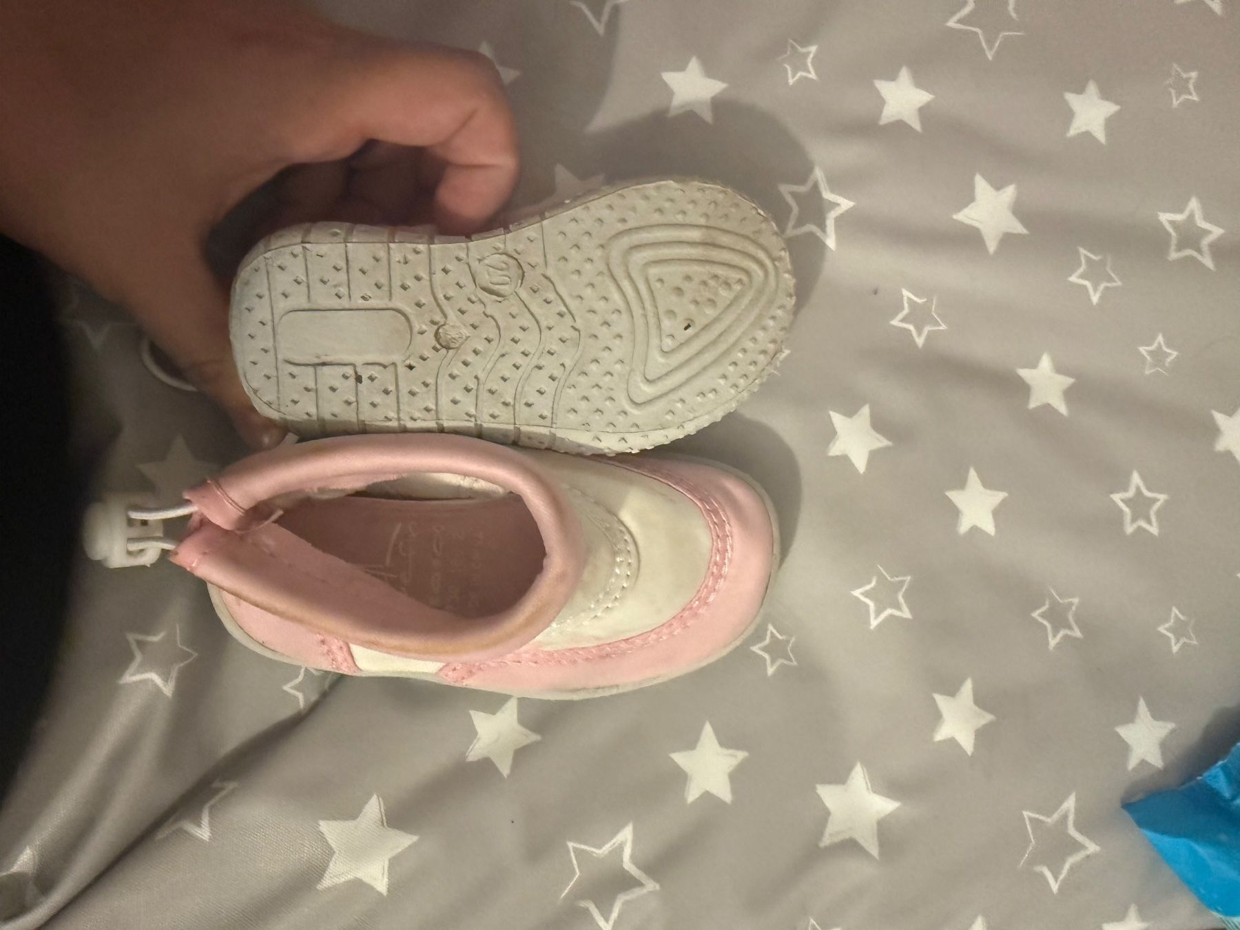 Chaussures filles: Badeschuhe – D'occasion à Langenthal par ruf_tgw2 1