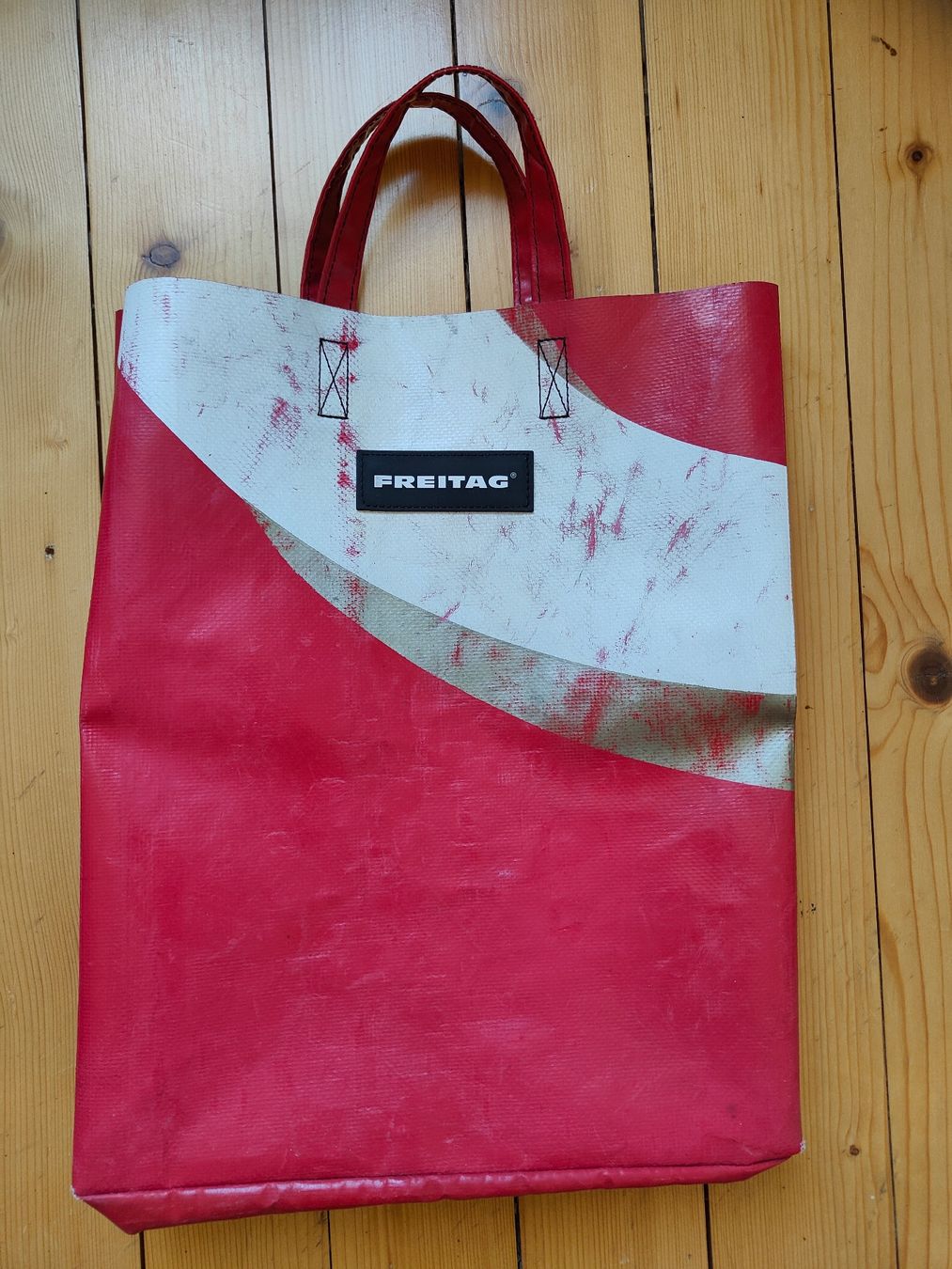 Freitag Borse: Freitagtasche Miami F52 – Usato da Winterthur venduto da 1rainbow54