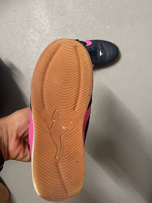 Scarpe per ragazze: Turnschuh Gr. 33 – Usato da Klingnau venduto da Miklo83 1