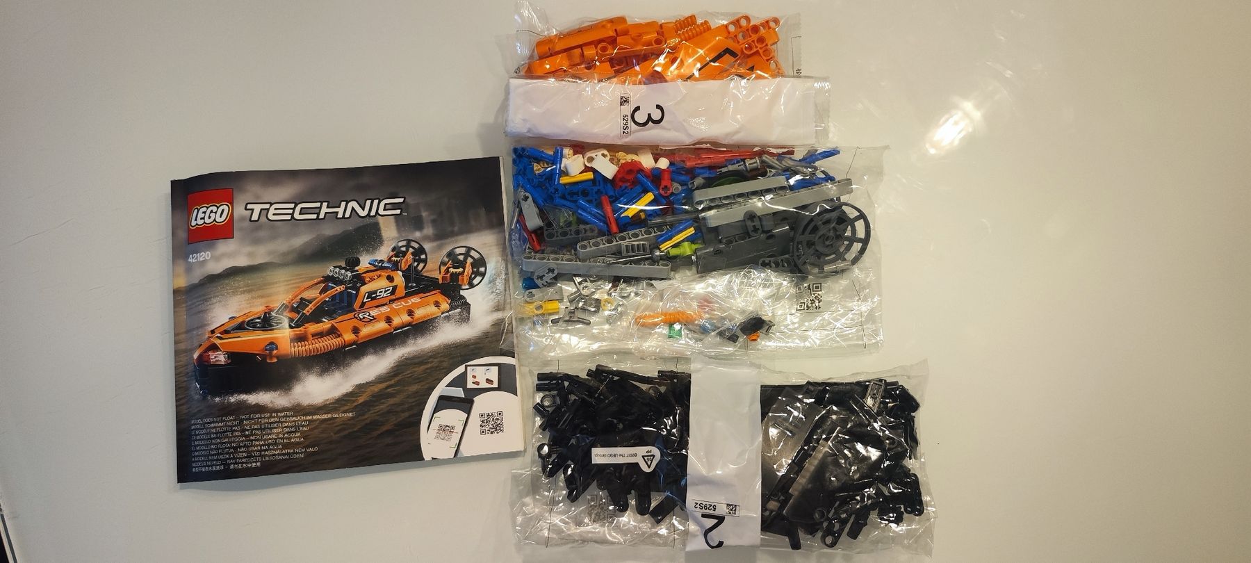Lego Baukästen: LEGO Technic 42120 Rescue Hovercraft neuwertig – Gebraucht aus Niederrohrdorf von Playsoy 1