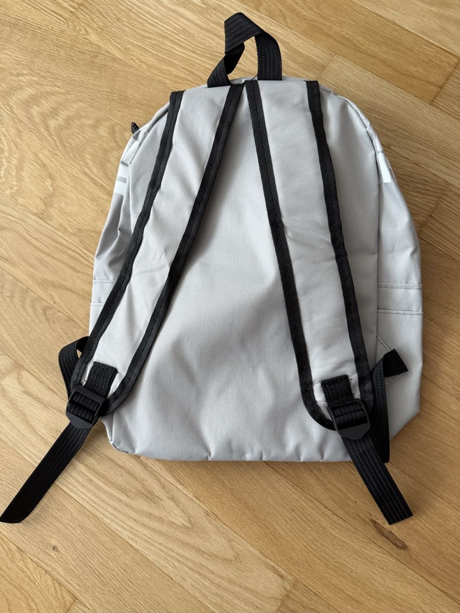 Zaini: Rucksack grau, Textil, neuwertig, modisch – Nuovo (secondo la descrizione) da Wil SG venduto da man_jcm5 1