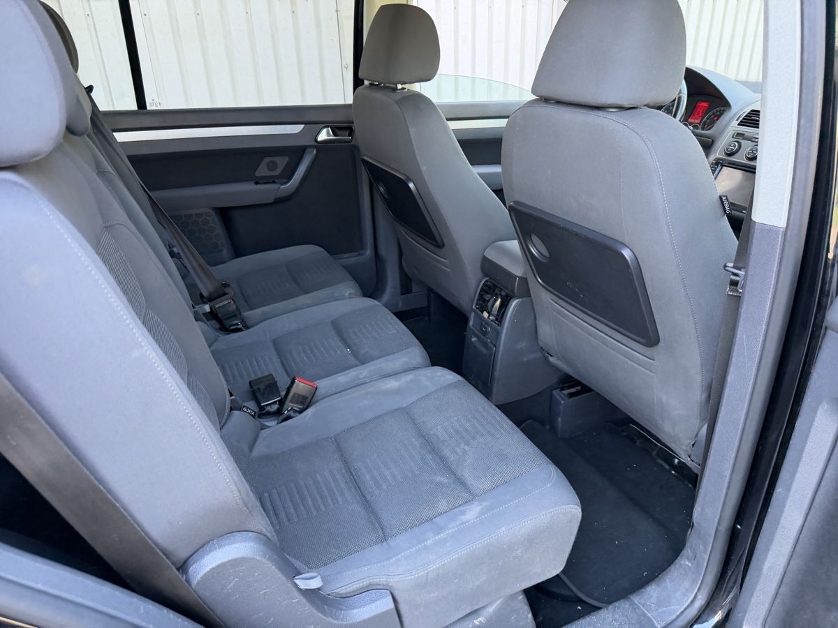 VW Autos: Vw touran 1.4  – Gebraucht aus Buchs SG von Sulti 7