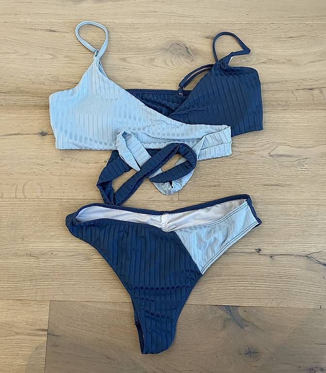 Costumi da bagno & Bikini: Neu! Bikini GR. L – Nuovo (secondo la descrizione) da Bürglen TG venduto da sab_f6nd