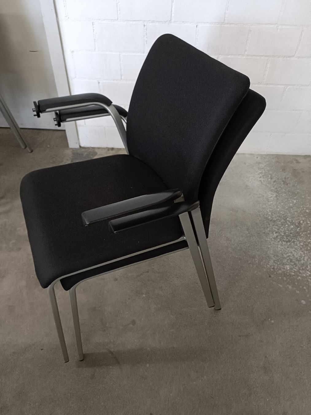 Steelcase Sedie: 9 Seminarstuhl Steelcase  – Usato da Gossau SG venduto da scania1509