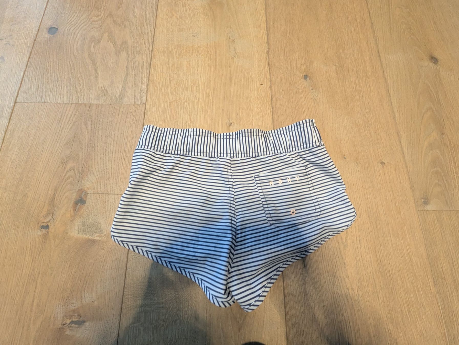Roxy Costumi da bagno & Bikini: Roxy Badehose 10 Jahre 140 – Usato da Root venduto da Pfroeschli 1