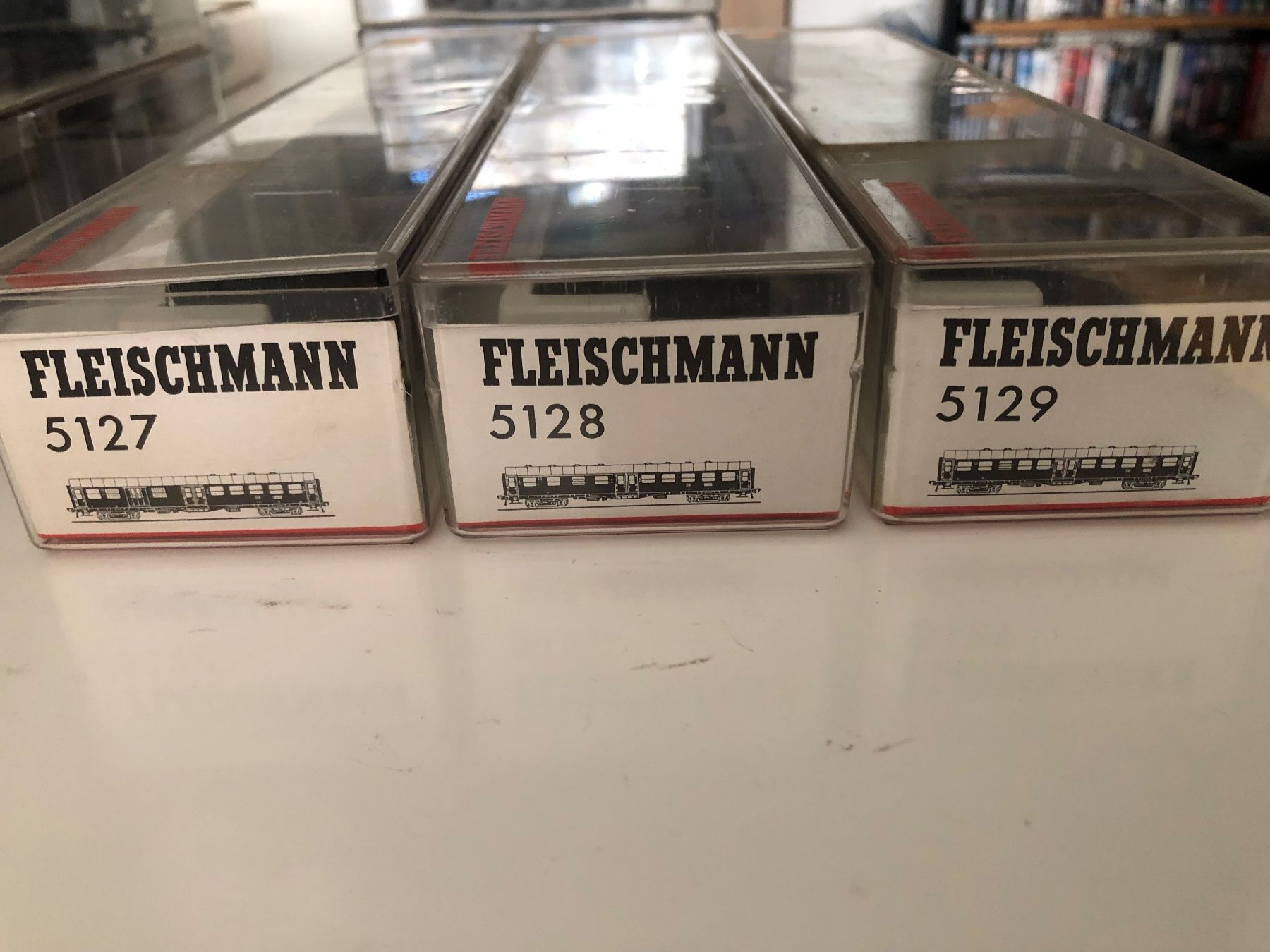 Fleischmann Modellini di ferrovie: Fleischmann 5127, 5128, 5129 – Nuovo e nell'imballaggio originale da Ostermundigen venduto da Garmin03 4