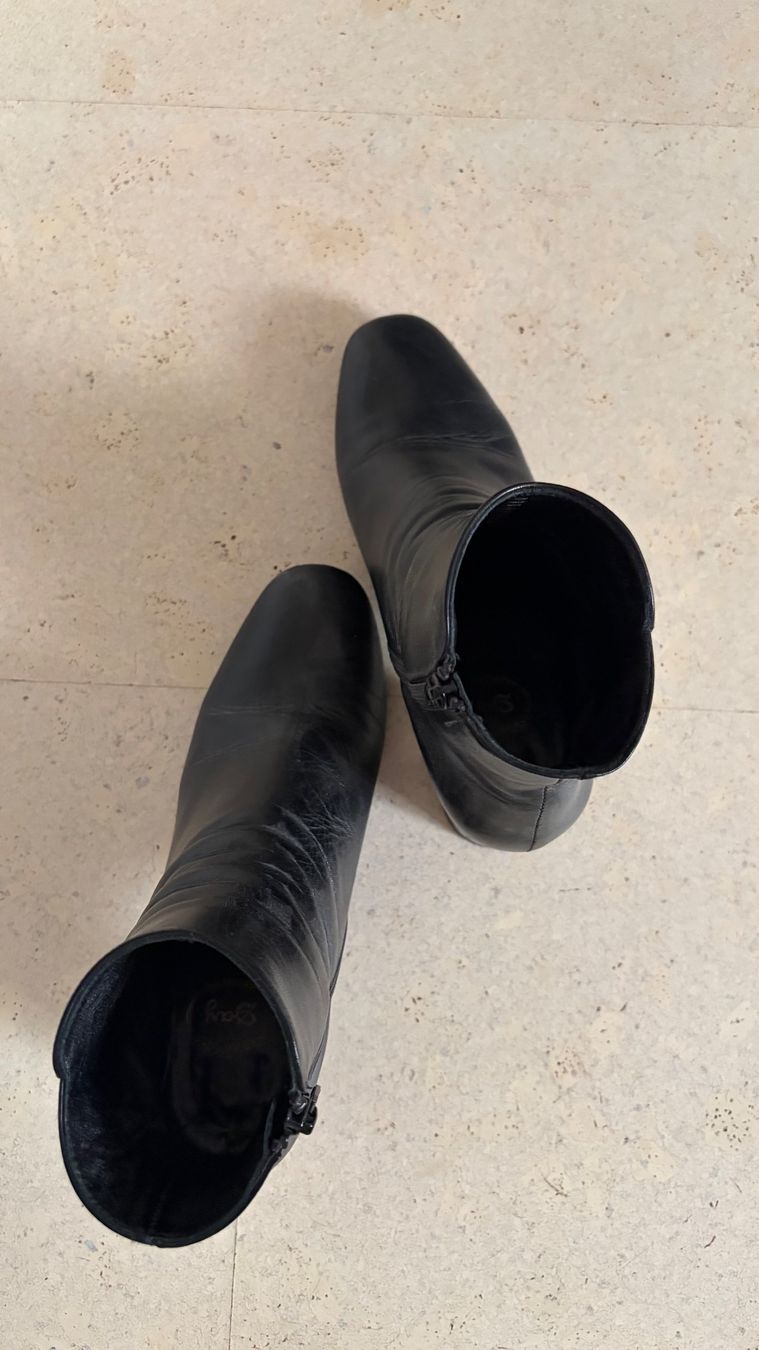 Scarpe da donna: Damen Stiefeletten schwarz – Usato da Wollerau venduto da sid_g2jc 1