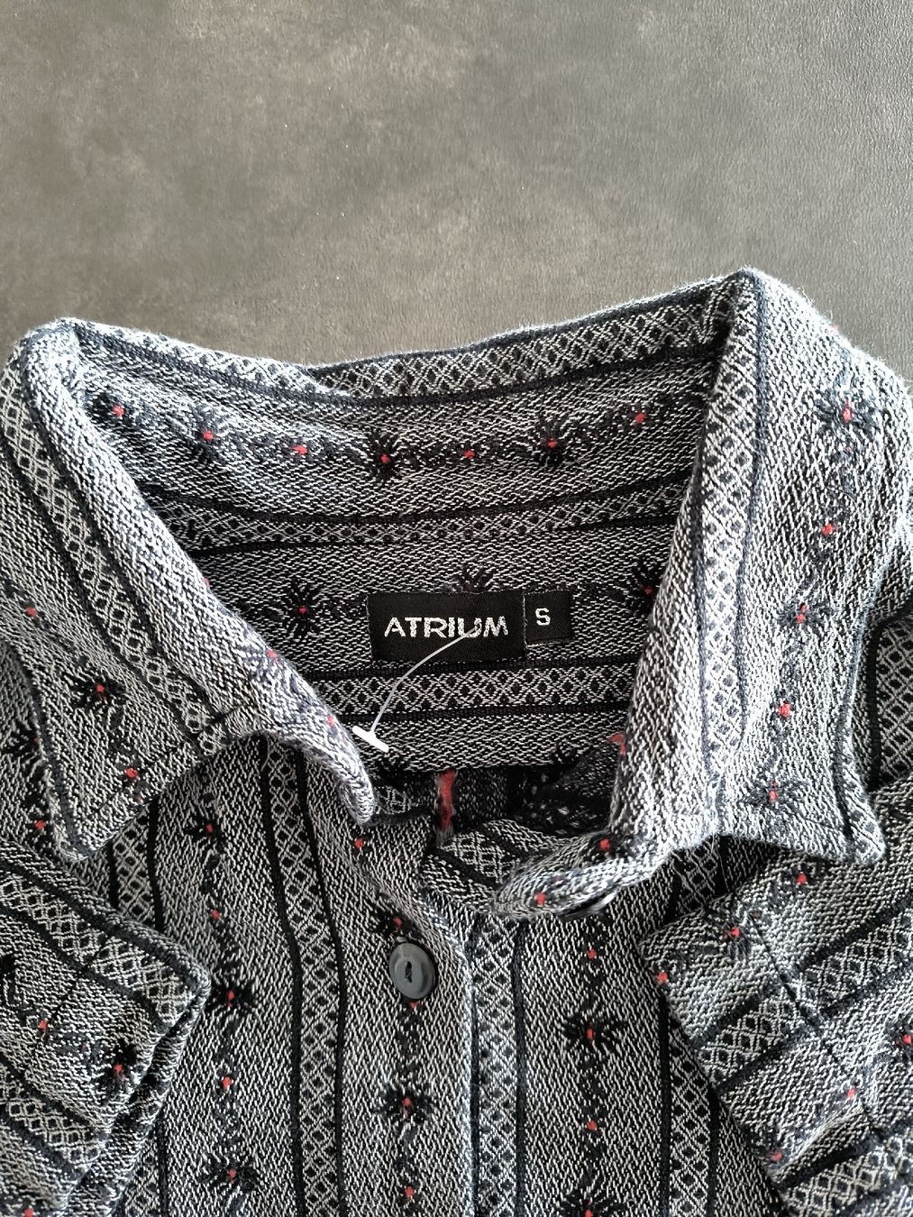 Hemden: Atrium Bluse, Grösse S, kurzarm, Trachtenmuster, Top Zustand – Gebraucht aus Schöfflisdorf von kin_2dp9 1