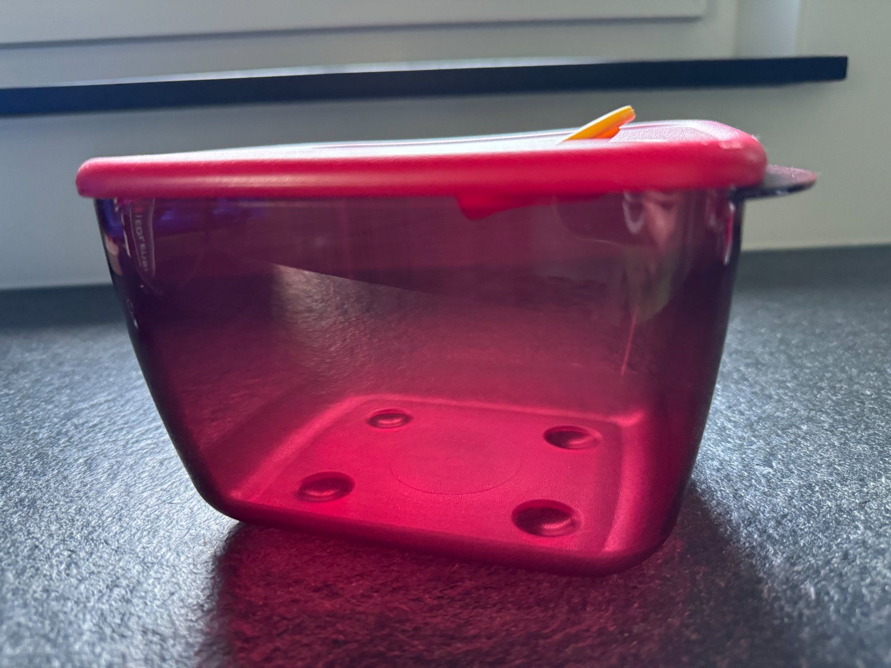 Tupperware Contenitori & Simili: Tupperware Mikrowellengeschirr, 1.5 Liter – Usato da Schönenberg an der Thur venduto da ottawa06 1