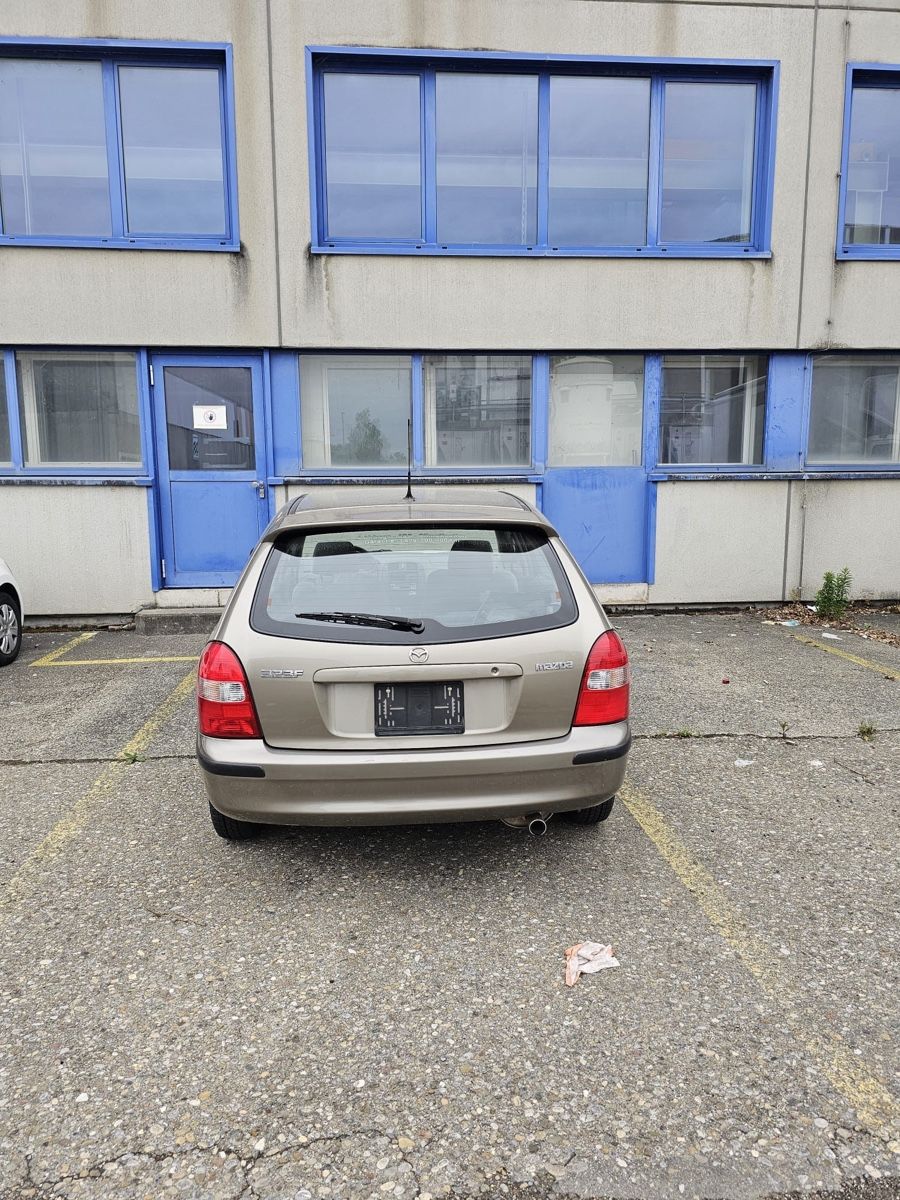 Mazda Automobili: Mazda 323 Limousine 1.8 – Usato da Riedikon venduto da Rosier 3