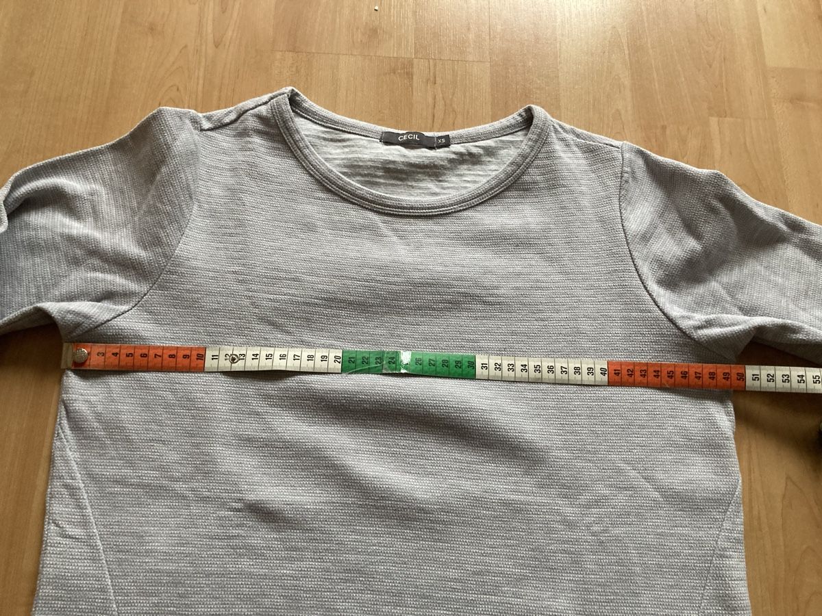 Cecil Pullover & Sweatshirts: graues cecil Sweatshirt mit 3/4 Ärmeln – Gebraucht aus Bönigen von Amsoldingen02 6