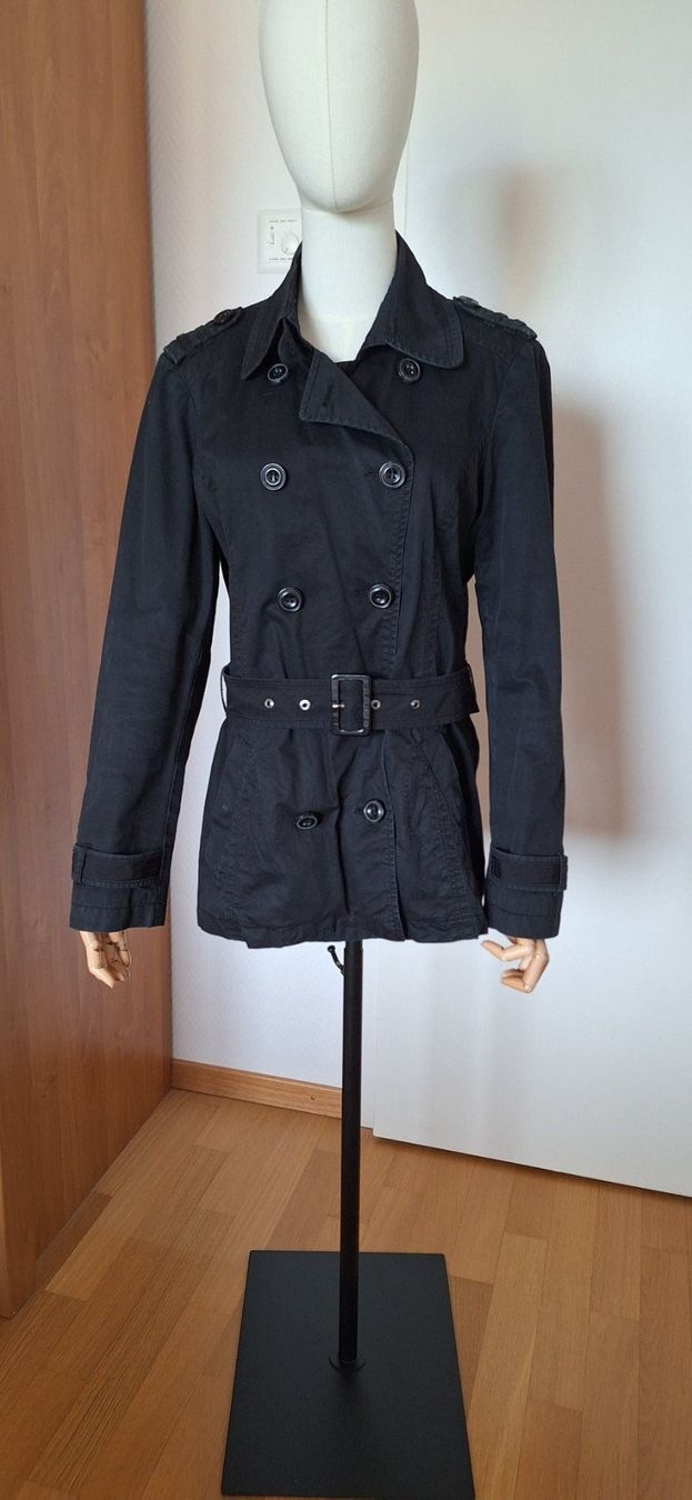 Esprit Giacche: Esprit, veste noire – Nuovo (secondo la descrizione) da Lussery-Villars venduto da pousinete02