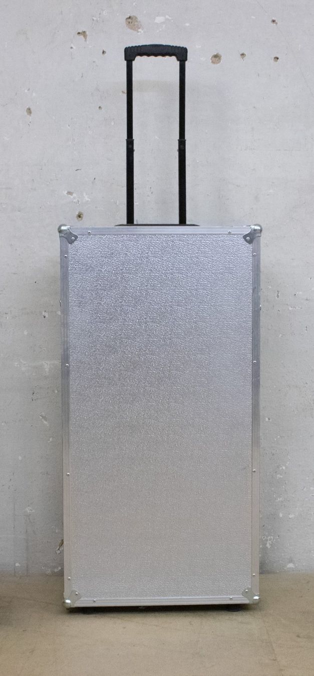 Valigie: Mayel Flightcase – Usato da Zürich venduto da ZuercherBrockenhaus