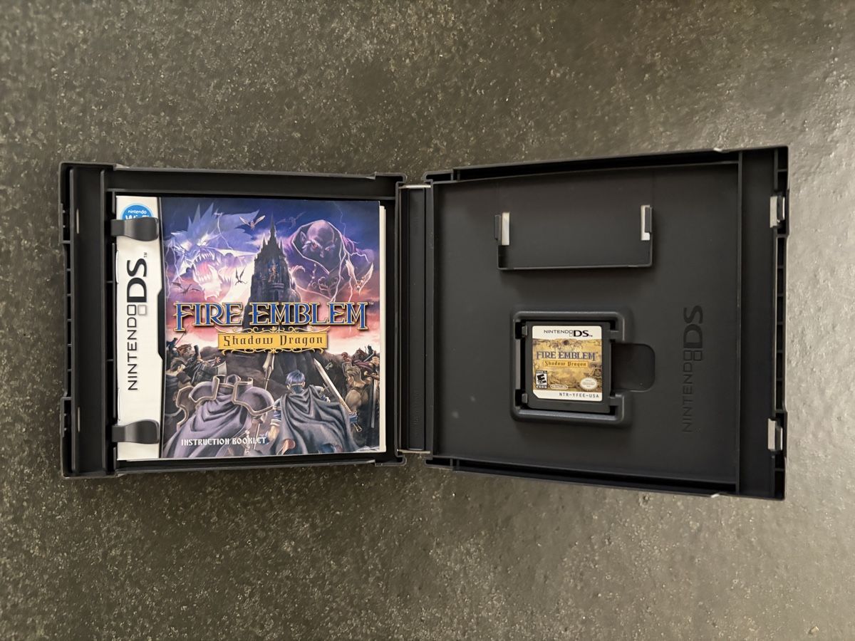 Nintendo Spiele: Fire Emblem Shadow Dragon Nintendo DS NTSC Version – Gebraucht aus Susch von Ascaso 2