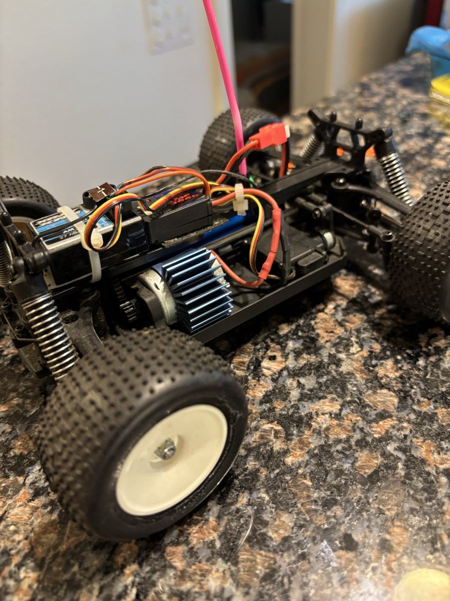 XRay Modellismo RC: RC Rennauto X Ray elektro – Usato da Ballwil venduto da Buggy20 1