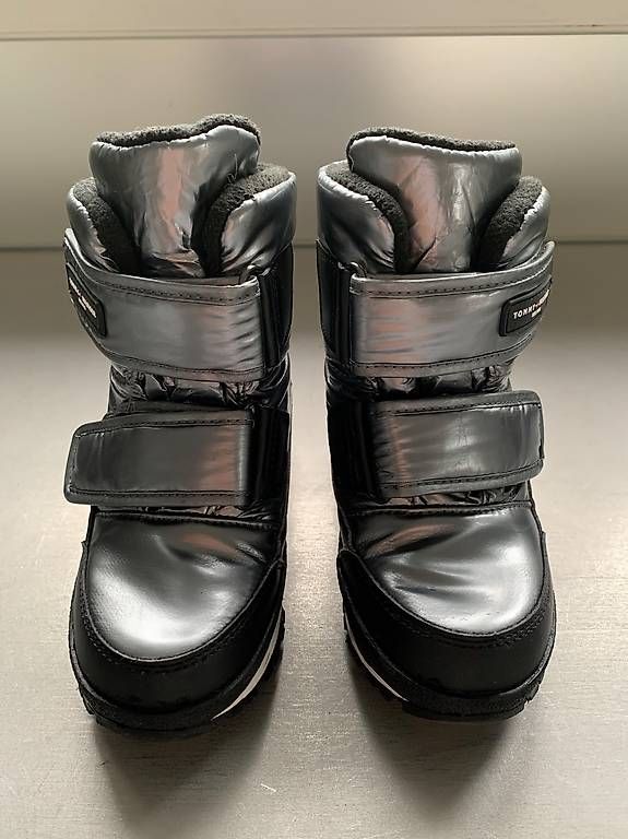 Tommy Hilfiger Scarpe per ragazzi: Neuwertige Tommy Hilfiger Winterstiefel – Nuovo (secondo la descrizione) da Altendorf venduto da Pippa4 2