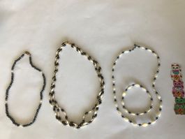 Lot de collier et un bracelet en hématite et abalone