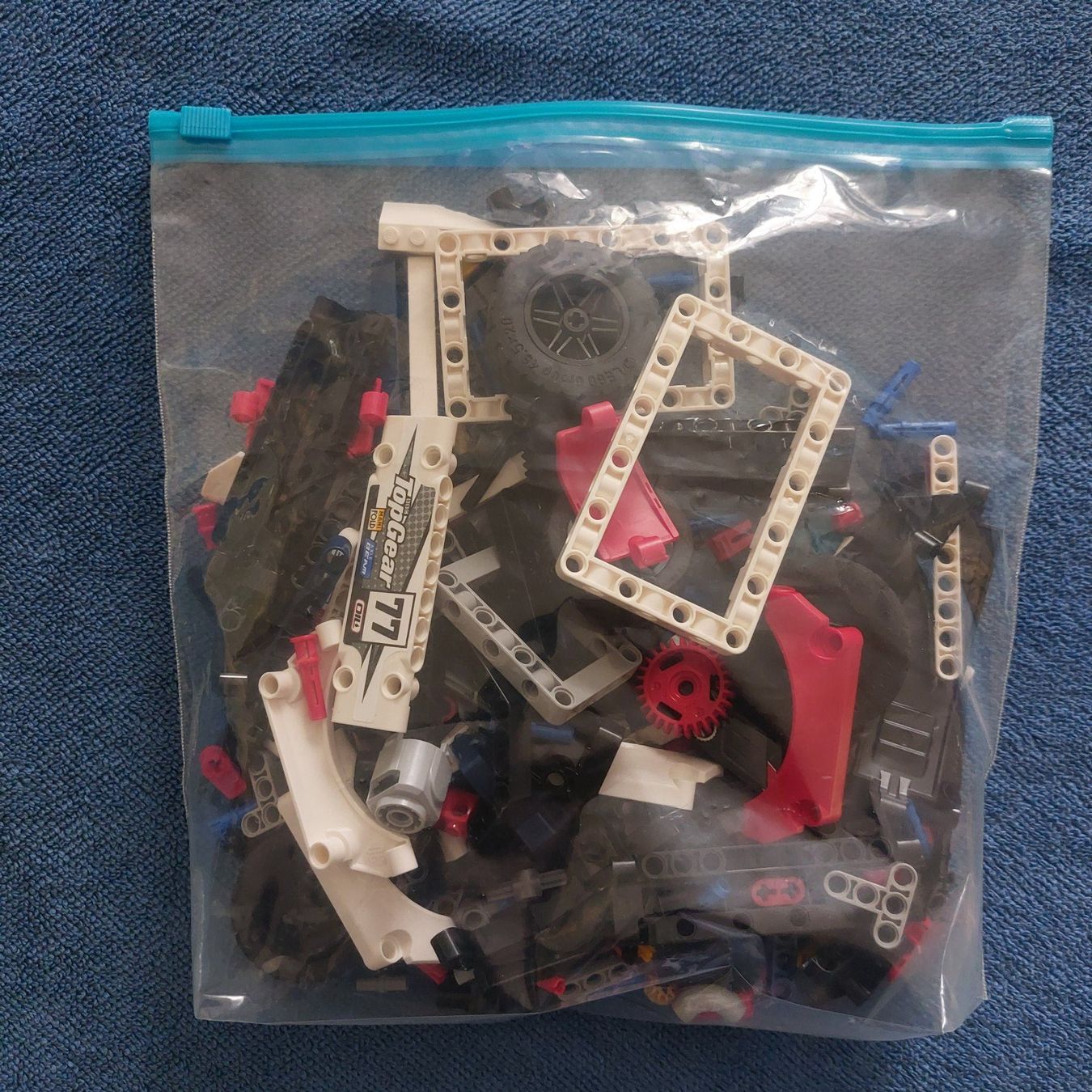 Lego Kit di costruzioni: LEGO 42109 – Usato da Uetikon am See venduto da Peter_von_Lanthen 2