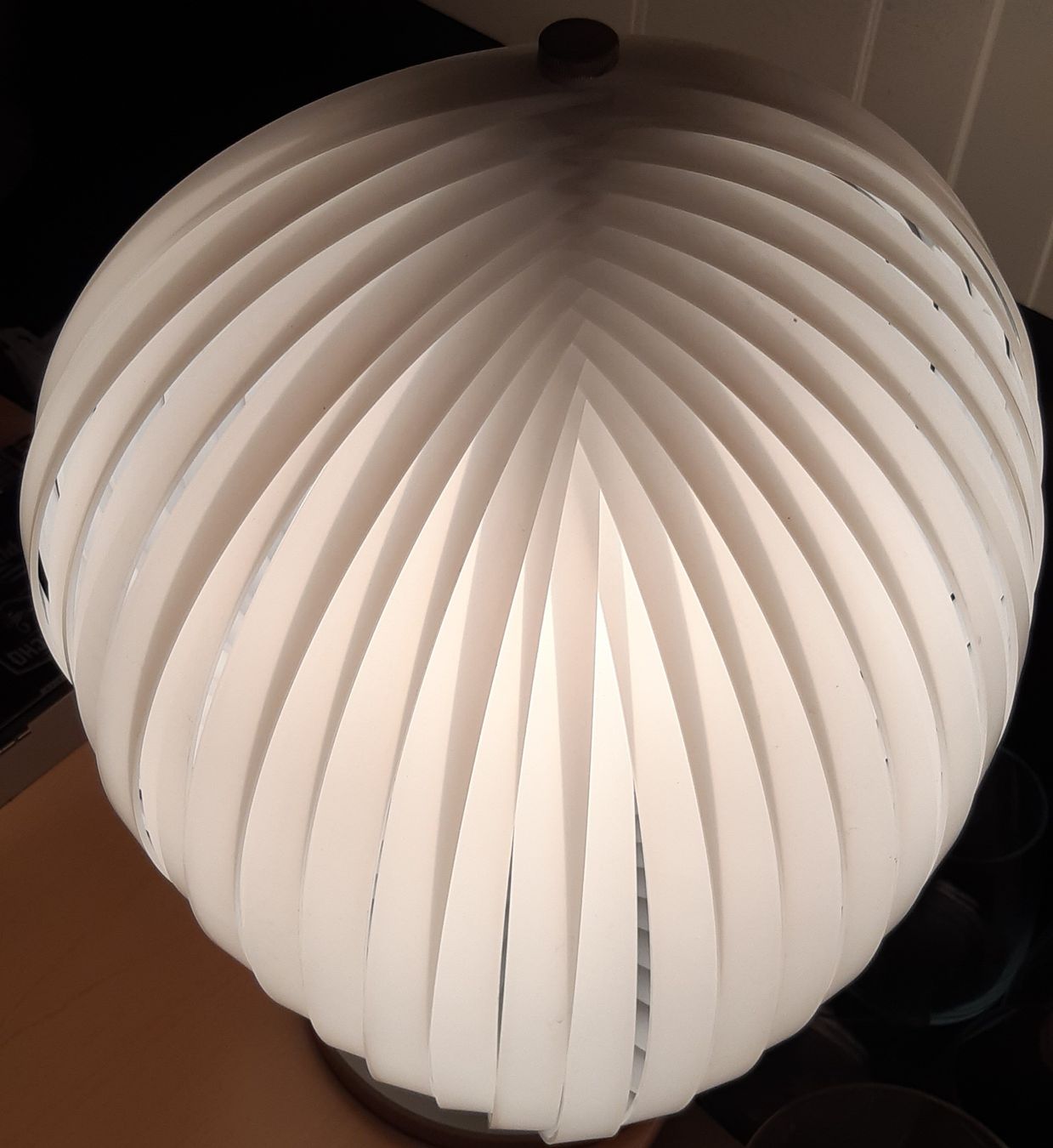 Lampade: Wunderschöne Designer-Lampe dimmbar inkl. Leuchtmittel...... – Nuovo (secondo la descrizione) da Richterswil venduto da ADIACE010 1