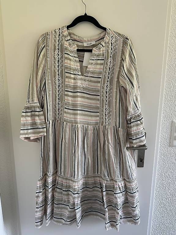 Vestiti: Kleid Sommer – Usato da Zumikon venduto da als_f58l