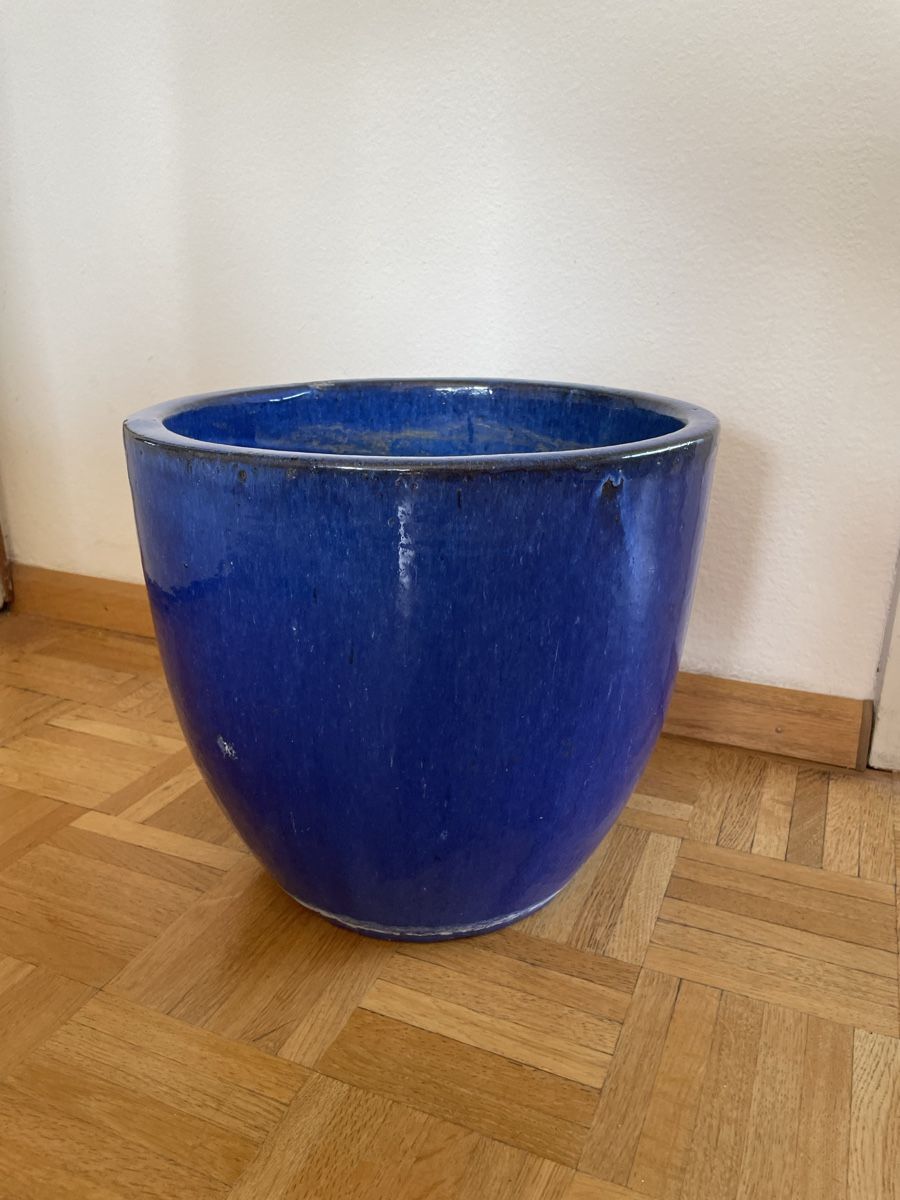 Vasi per fiori: Blumentopf Keramik glasiert.Winterfest. – Usato da Basel venduto da Kamberly 7