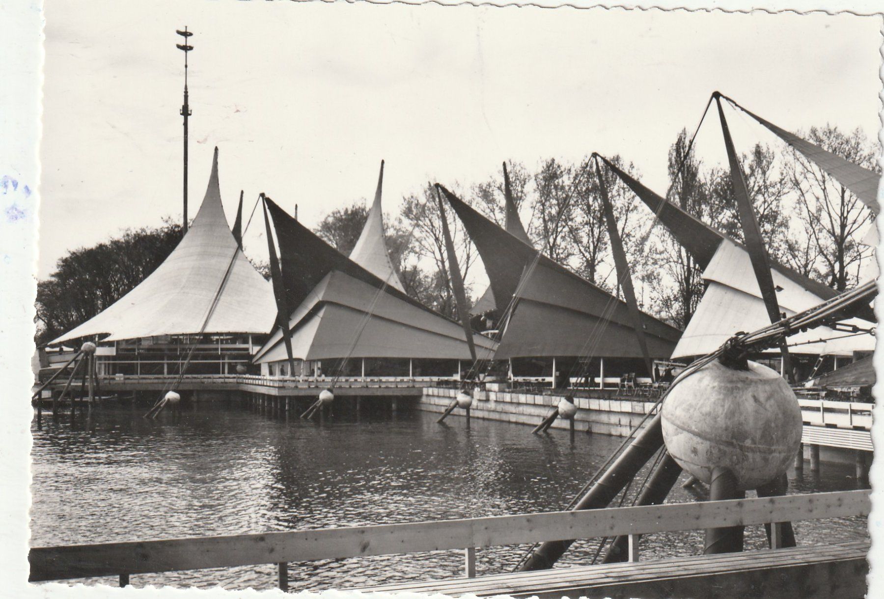 Cartoline postali: EXPO Lausanne 1964 – Usato da Lumbrein venduto da made02