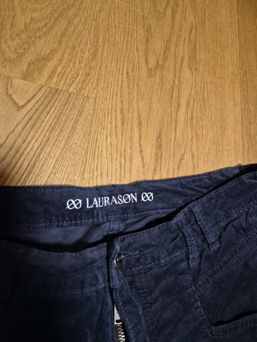 Pantaloni: Cord-Hose – Usato da Sattel venduto da AndreaChina 1