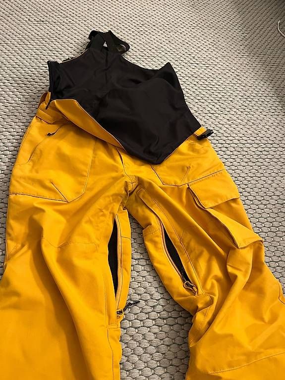 Volcom Hosen: Skihose Volcom L/12Y – Gebraucht aus Wabern von ricar4do 2