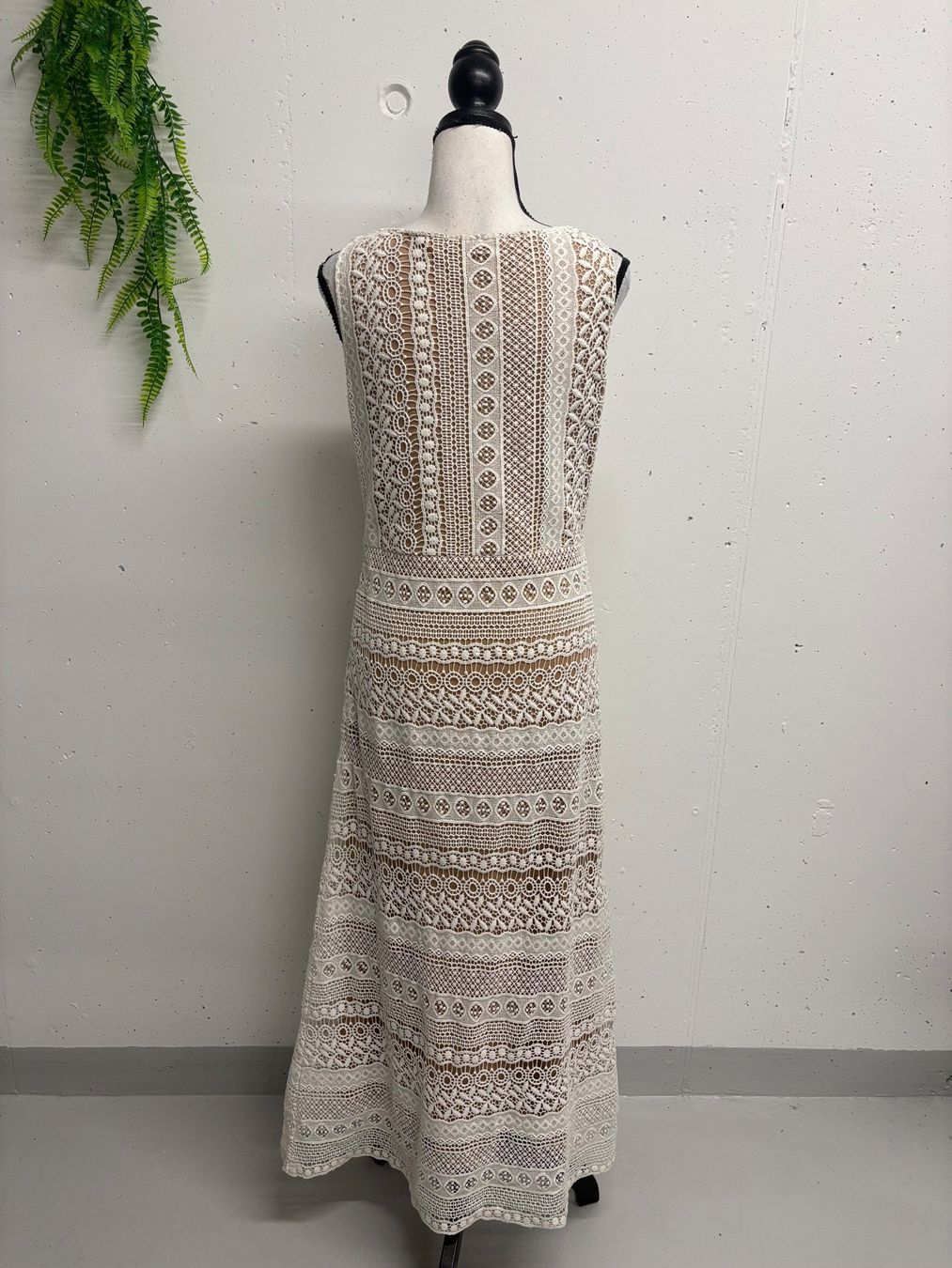 Kleider: Young Cotoure by Barbara Schwarzer Häkelkleid weiss 36 – Neu (gemäss Beschreibung) aus Regensdorf von secondchancefashion 3