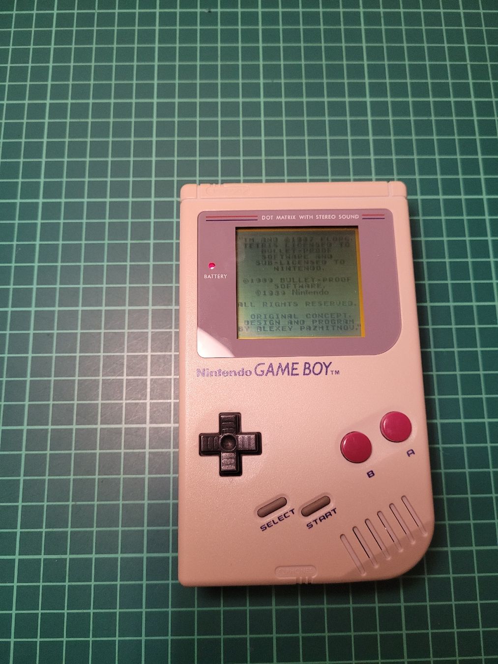 Nintendo Konsolen: Nintendo Gameboy + Tetris + Light Boy and Battery pack  – Gebraucht aus Meyrin von Retro-GZ 3