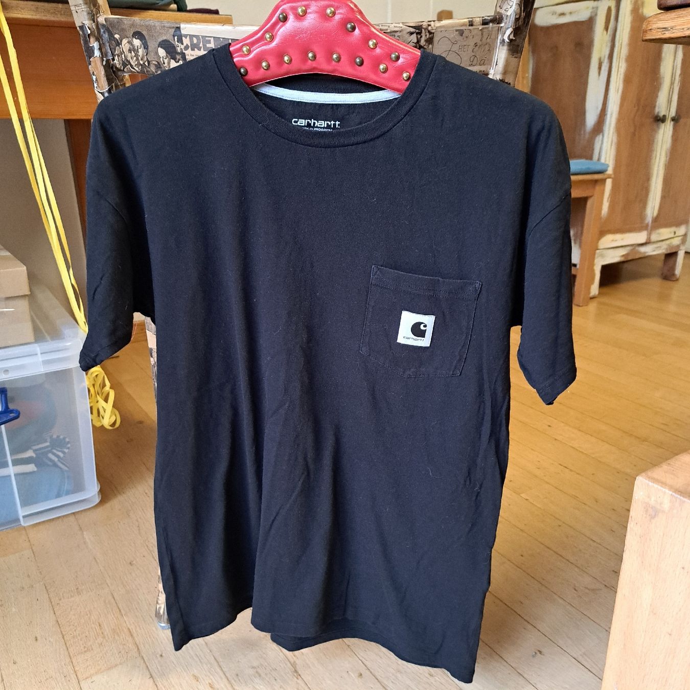 Carhartt T-shirt: T-shirt Carhartt – Usato da Zollikofen venduto da selanaj