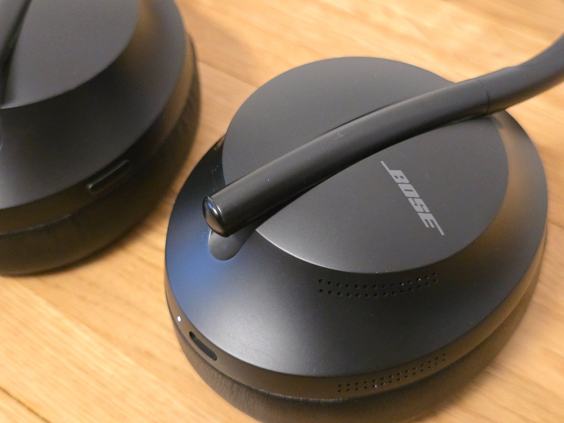 Bose Cuffie: Bose Noise Cancelling 700 – Usato da Basel venduto da Esmen