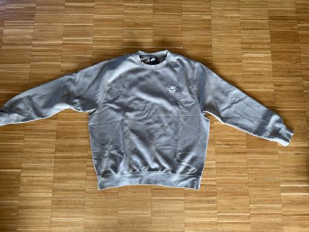Nike Pullover Moosgrün Grösse L guter Zustand