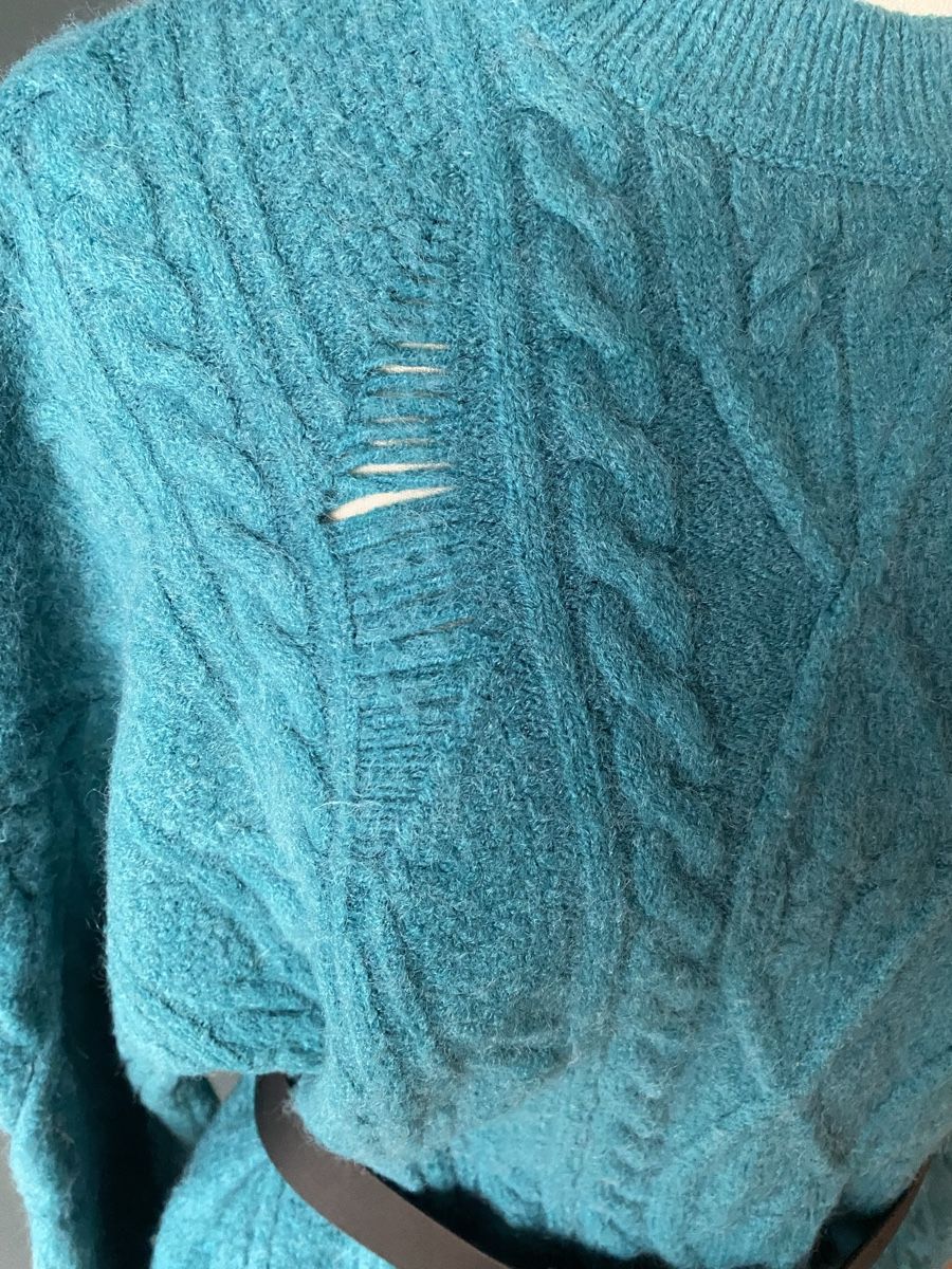 Maglioni & Felpe: Pullover Damen türkische Farbe Einheitsgröße – Usato da Dübendorf venduto da Levintreyer 6
