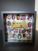 Déco geek unique : Manette résine Marvel sous cadre ✨🎮🎨