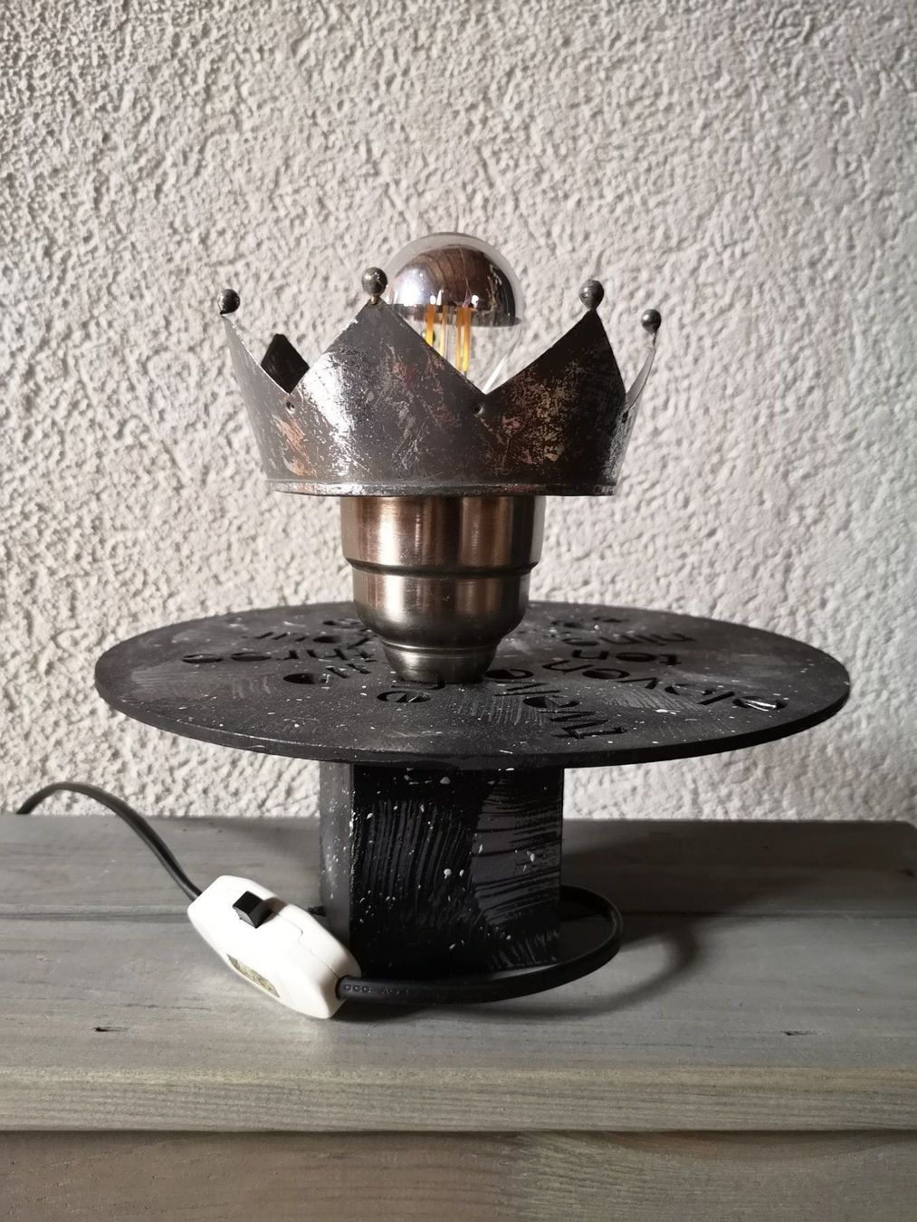Lampen: Nachttischlampe – Neu (gemäss Beschreibung) aus Herzogenbuchsee von Honigkuchenpferd01