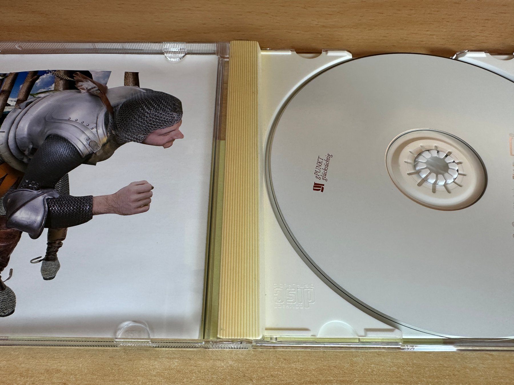CD: G Punkt – Glücksüchtig – Usato da Rikon im Tösstal venduto da Alpenmutz 2