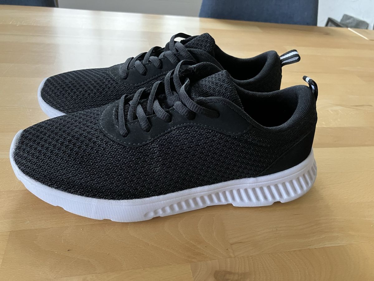 Victory Scarpe da donna: Vty Sneakers, Gr. 38 – Usato da Olten venduto da Dickbrave 1