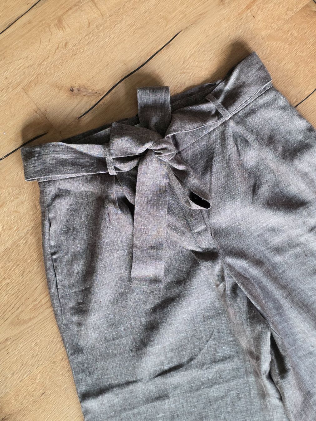 Pantaloni: Neue Culotte Hose Gr. M Leinen mit Bindegürtel – Nuovo (secondo la descrizione) da Zürich venduto da tsu_76bc 2