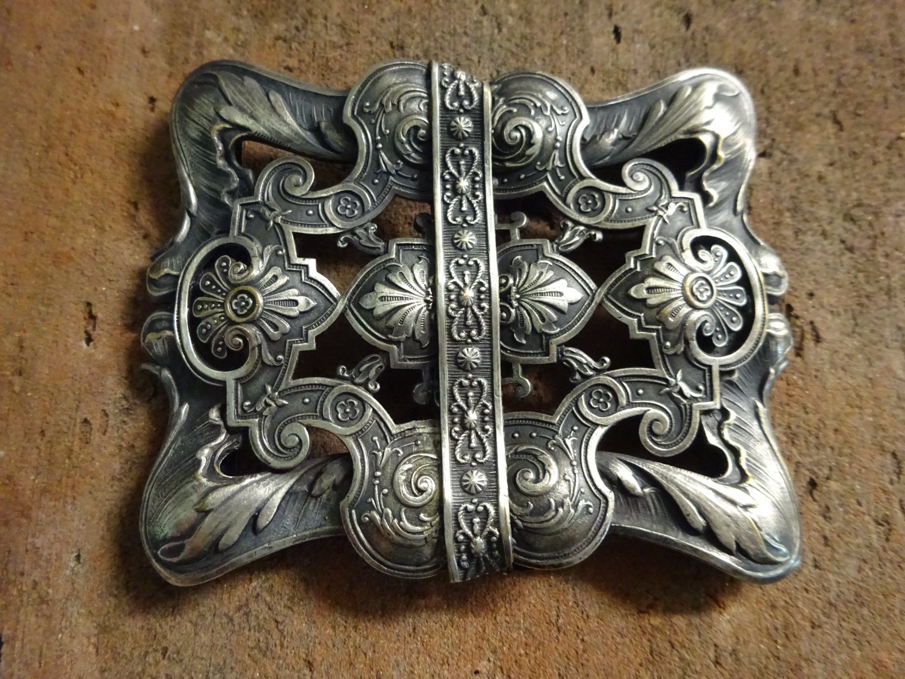 Fibbie per cinture: Jugendstil Gürtelschnalle – Usato da Esslingen venduto da FetteSchnecke 1