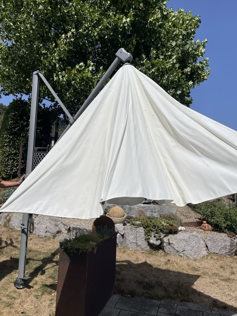 Glatz Parasols: Sonnenschirm Glatz – D'occasion à Weingarten-Kalth par 53solti 2