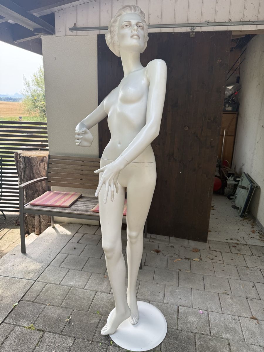 Autres décorations & accessoires: Schaufensterpuppe – D'occasion à Wetzikon ZH par redlod11